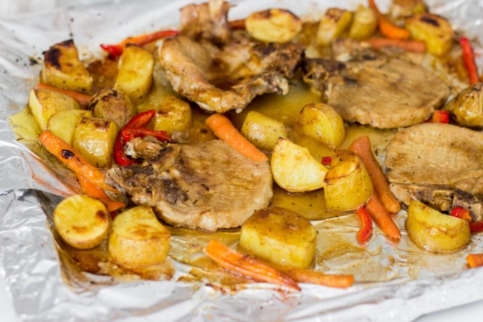 one sheet spicy pork chops with oyster sauce